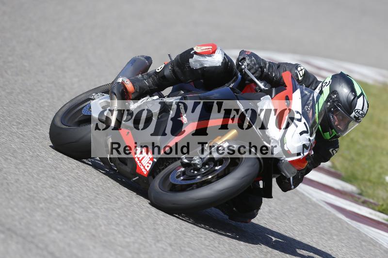 /08 17.04.2026  TZ Motorsport ADR/Gruppe rot/272